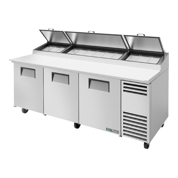 TRUE TPP-AT-93-HC Solid Door Pizza Prep Table with Angled Top Version 2 and Hydrocarbon Refrigerant